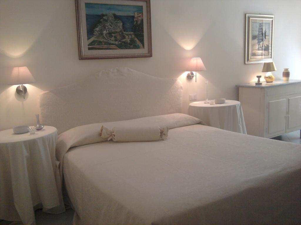 Proserpina Tropea Room photo